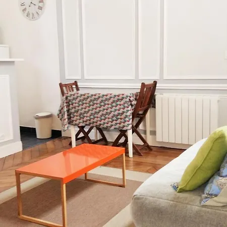 Apartment Place Hoche *